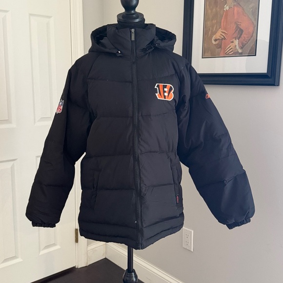 Reebok Other - Cincinnati Bengals NFL Puffer Jacket Youth XL Black Hooded Full Zip Heavyweight